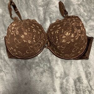 Cicque underwire deep plunge bra size 42 DD